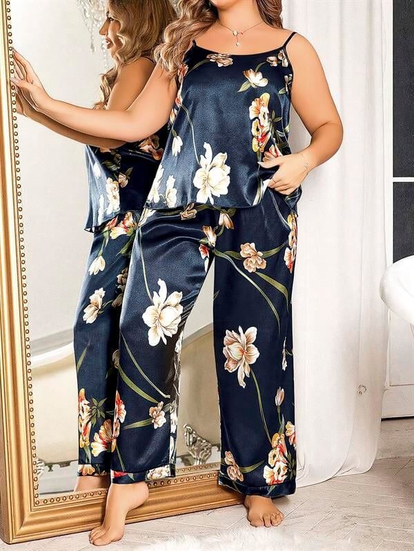 Arias Closet Büyük Beden Mavi Üstüne Çiçek Desenli İnce Askılı 2'li Saten Pijama Takımı