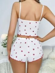 Arias Closet Beyaz Üstüne Çilek Desenli Askılı Şortlu Pijama Takımı