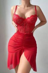 Arias Closet Özel Tasarım Kırmızı Dantel İşlemeli Korse Görünümlü Önden Büzgülü Fantezi Tül Gecelik