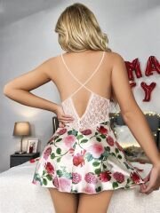 Arias Closet Özel Tasarım Gül Desenli İnce Askılı Dantel İşlemeli Mini Saten Gecelik